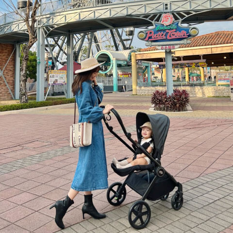 【Vida】超方便可以雙向收車的Vida嬰兒手推車