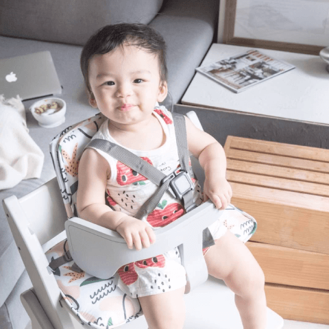 【YIPPY COZY】不管小孩、大人都可以使用的餐椅YIPPY COZY