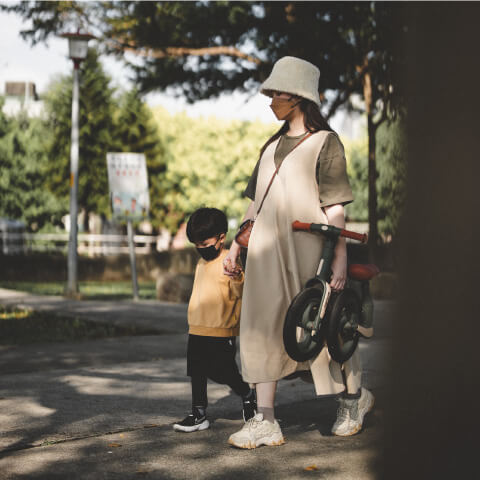 【Skyler】令人為之瘋狂的質感育兒神器Skyler折疊滑步車