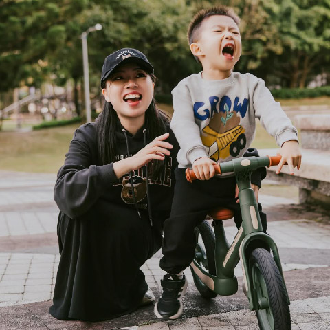 【Skyler】最美的滑步車Skyler
